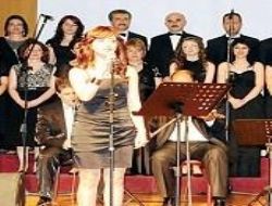 Yeşilçam film şarkılarıyla konser