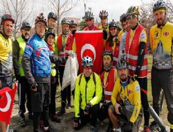 Çanakkale’den Anıtkabir’e pedalladılar