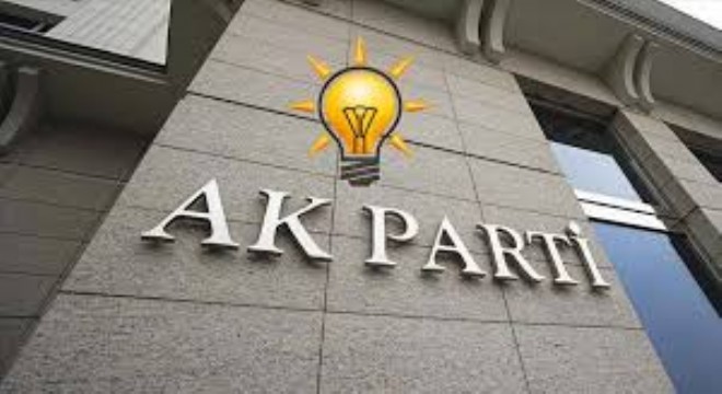 AK Parti, Türkiye Yüzyılı Vizyonunu Sahaya Taşıyor
