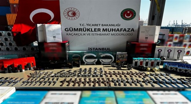 Ambarlı Limanı nda farklı türde kaçak eşyalar yakalandı