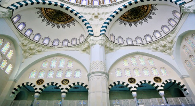 Bakan Ersoy, Antalya Uluslararası Havalimanı Camii’nin açılışını gerçekleştirdi