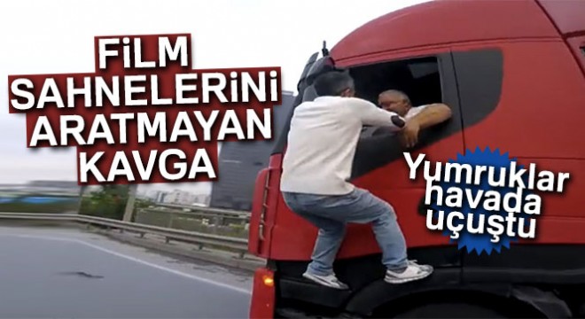 Film sahnelerine aratmayan trafik kavgası