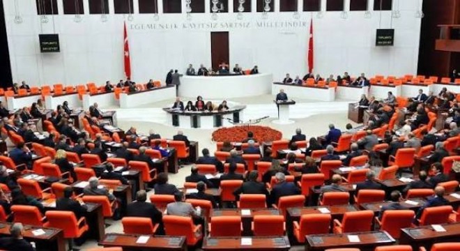 TBMM'den Yaz Mesaisi Kararı