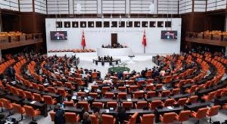 TBMM’den Kadın Memur ve Koruyucu Ailelere Yeni Haklar Kabul Edildi