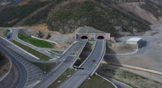 Zigana Tüneli’nden 2 Yılda 3,5 Milyona Yakın Araç Geçti